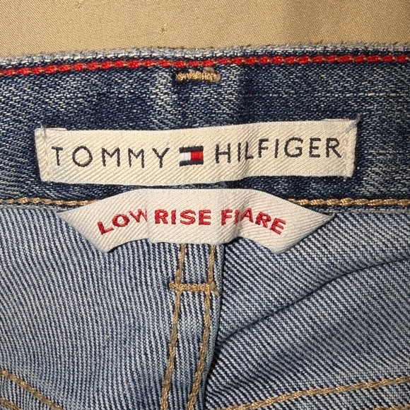 Vintage - Tommy Hilfiger - Low Rise Flare Jeans - Size 10 - Picture 4 of 7